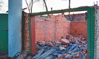 Демонтаж гаражей в Верхней Пышме, цена от 1783 руб. – услуги под ключ от 2Землекопа-Врх